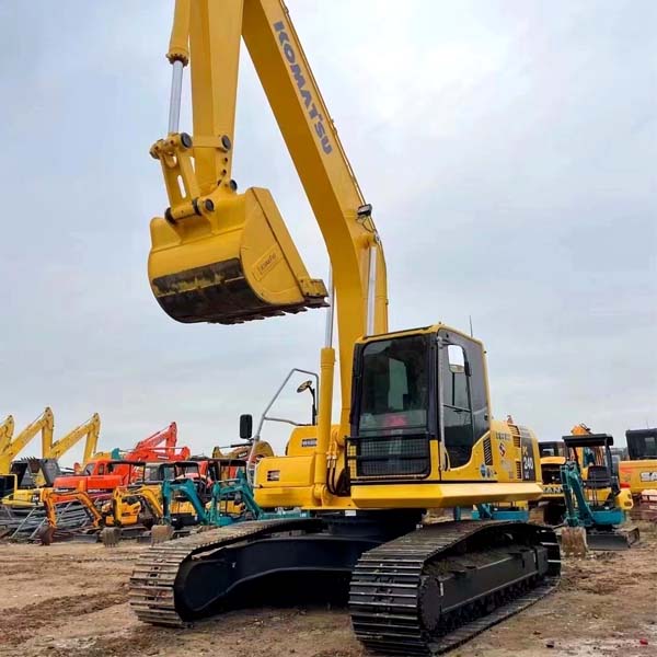 Used KOMATSU PC240