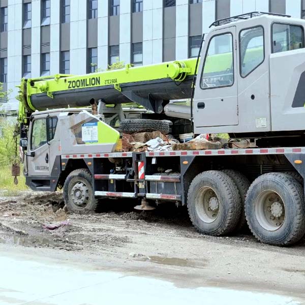 Used ZOOMLION ZTC250A-1 — product image