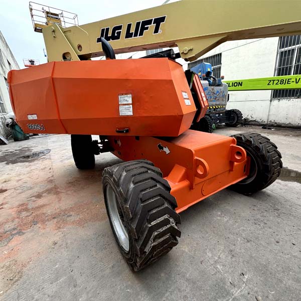 Used JLG 860SJ Boom lift — product image