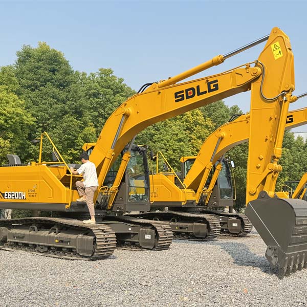 Used SDLG E6200H — product image