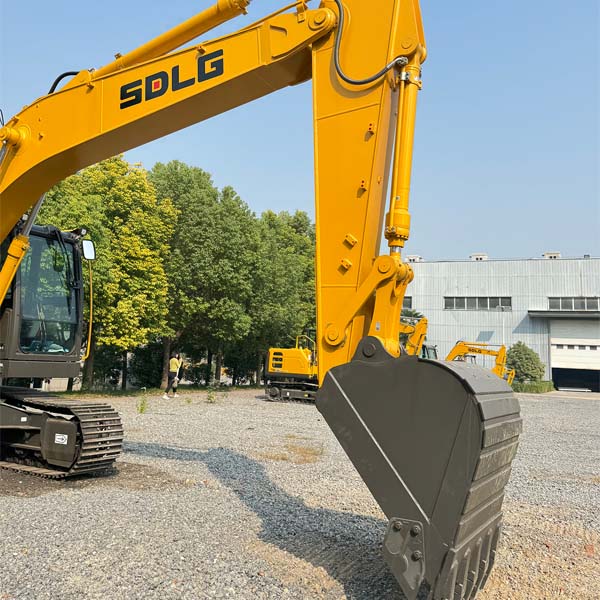 Used SDLG E6205H — product image