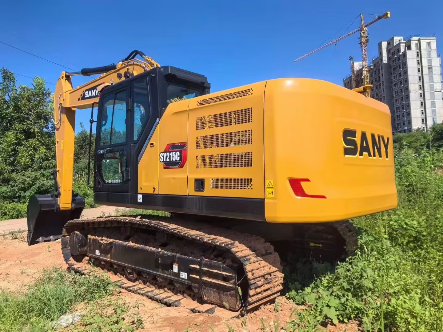SY215C Latest Arrival – Reliable Power for Heavy-Duty Projects