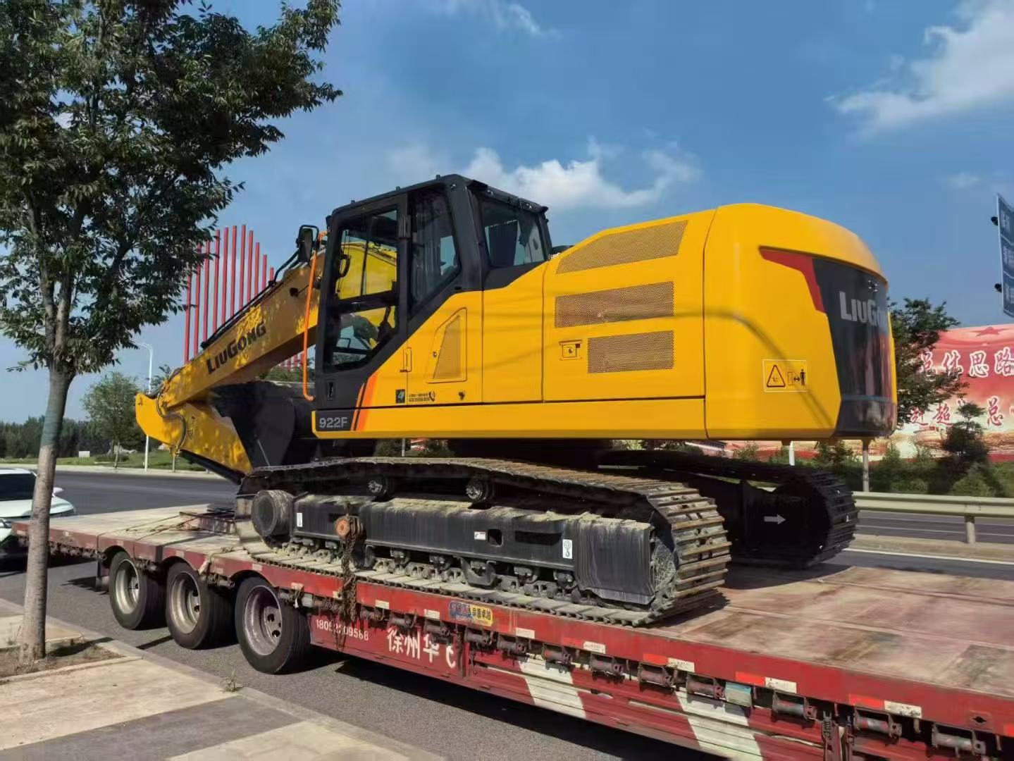 Motor Grader Buying Guide: Blade, Control and Finish Quality
