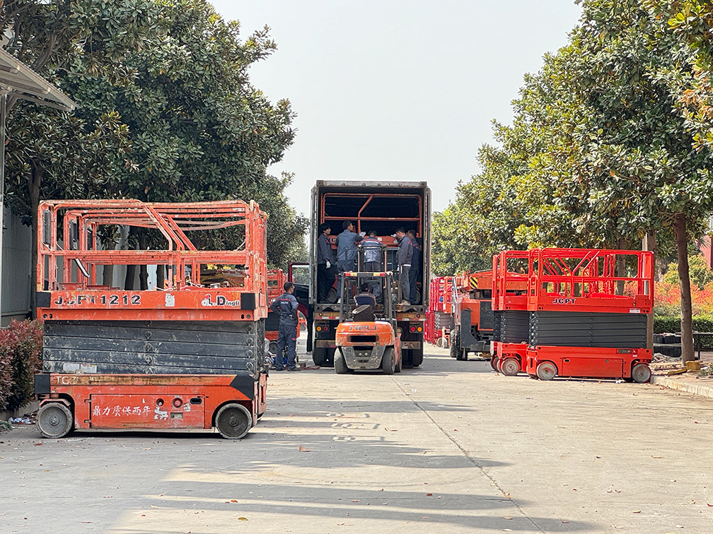 Loading & Shipment
