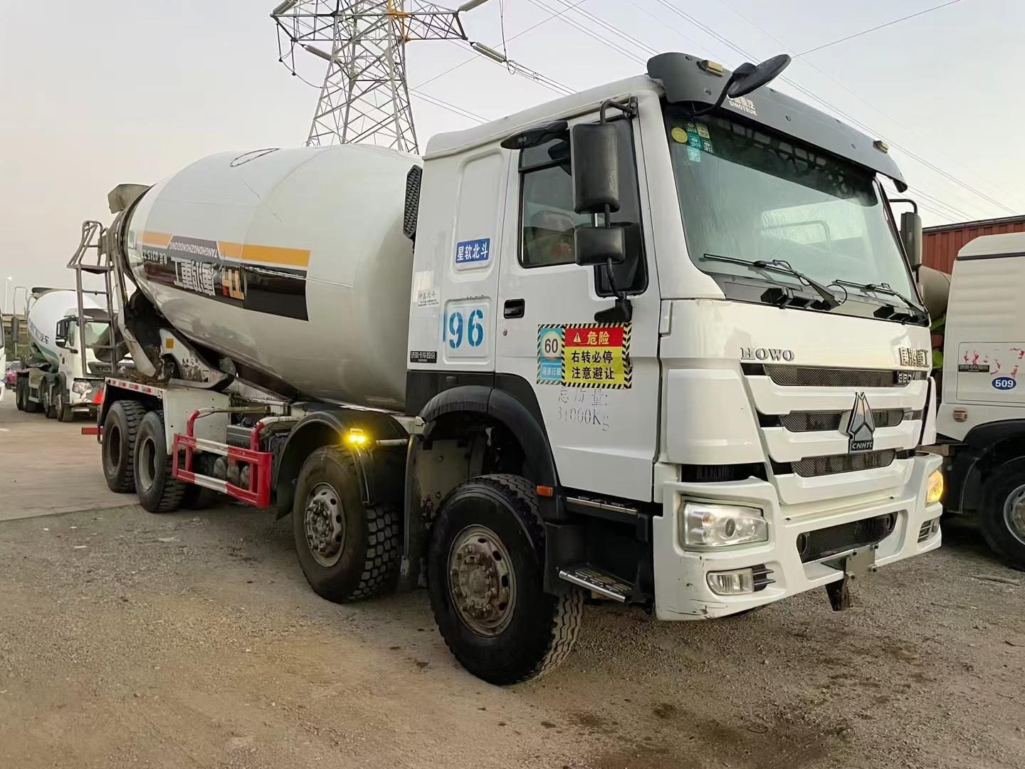 Howo Tanghong 20 cubic meters concrete mixer truck