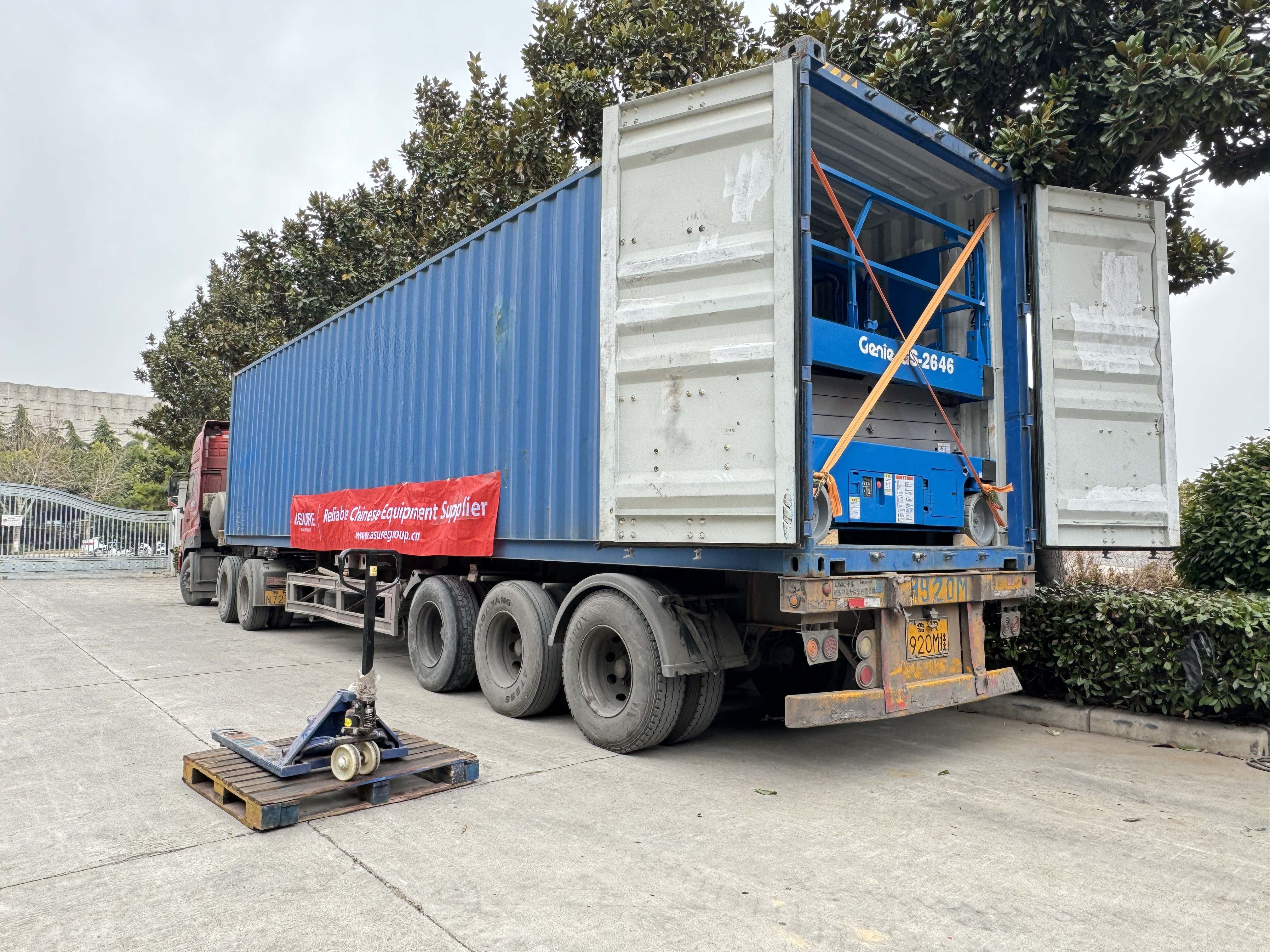 Asure Machinery Successfully Shipped Genie 2646 Lifts to Vietnam