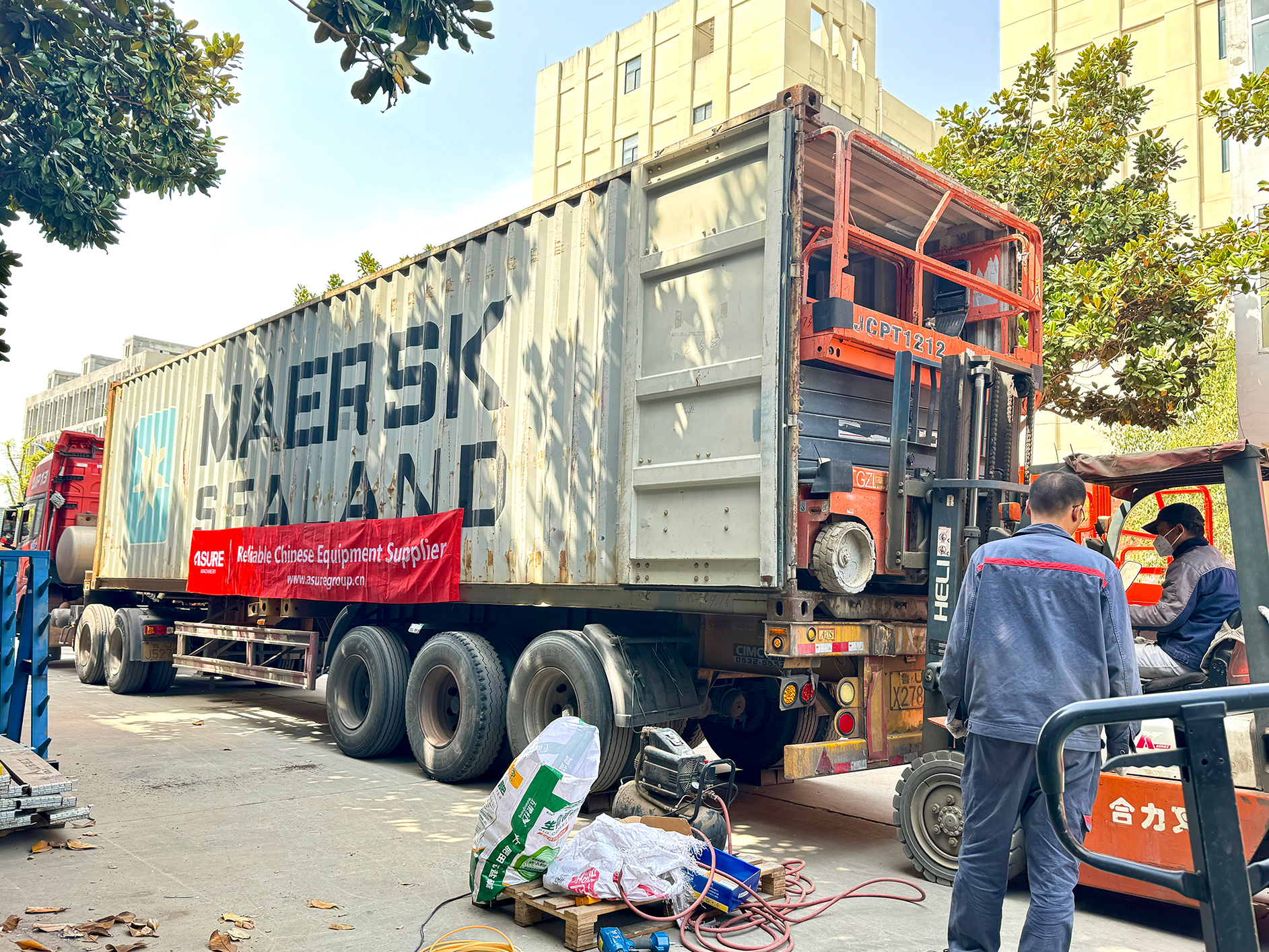 Dingli 1212 Lifts Set Sail for Vietnam, Demonstrating the Concept of "Immediate Availability"