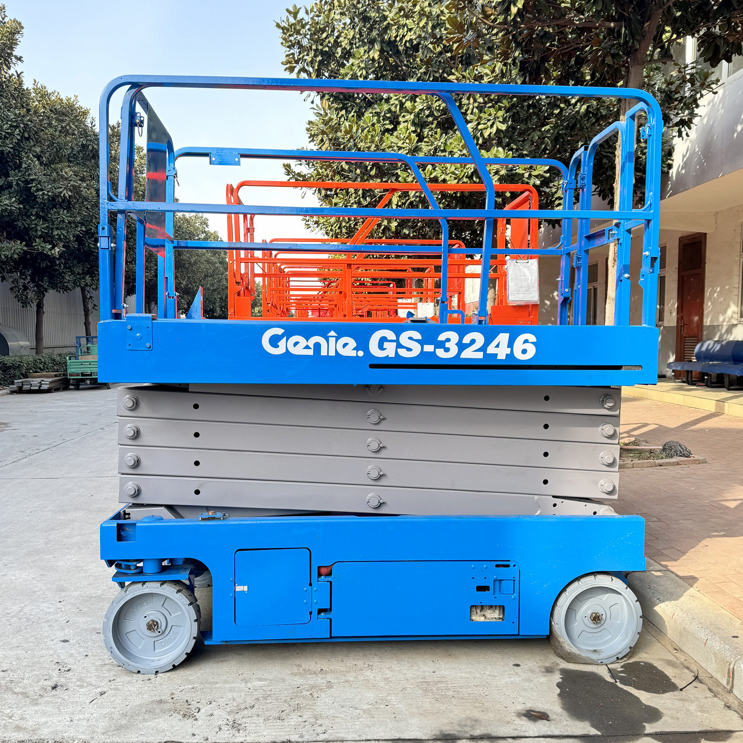 Genie GS3246 Scissor Lift